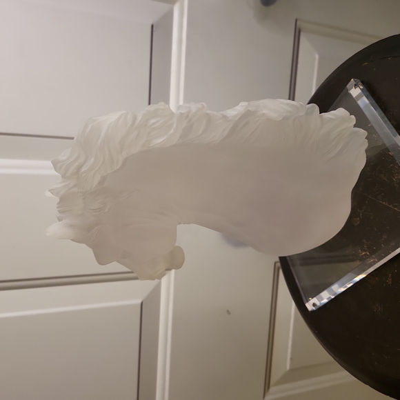 Mid Century Modern Lucite Frosted Horse Head 11" - Picture 3 of 8